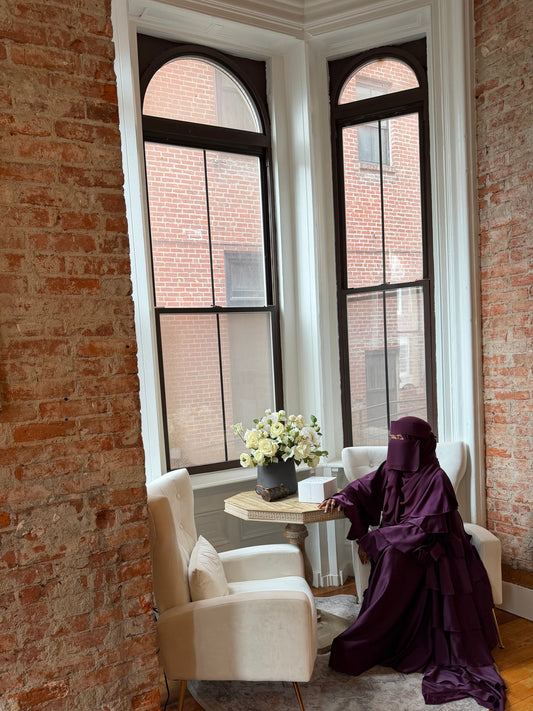 Plum Nasifa Abaya