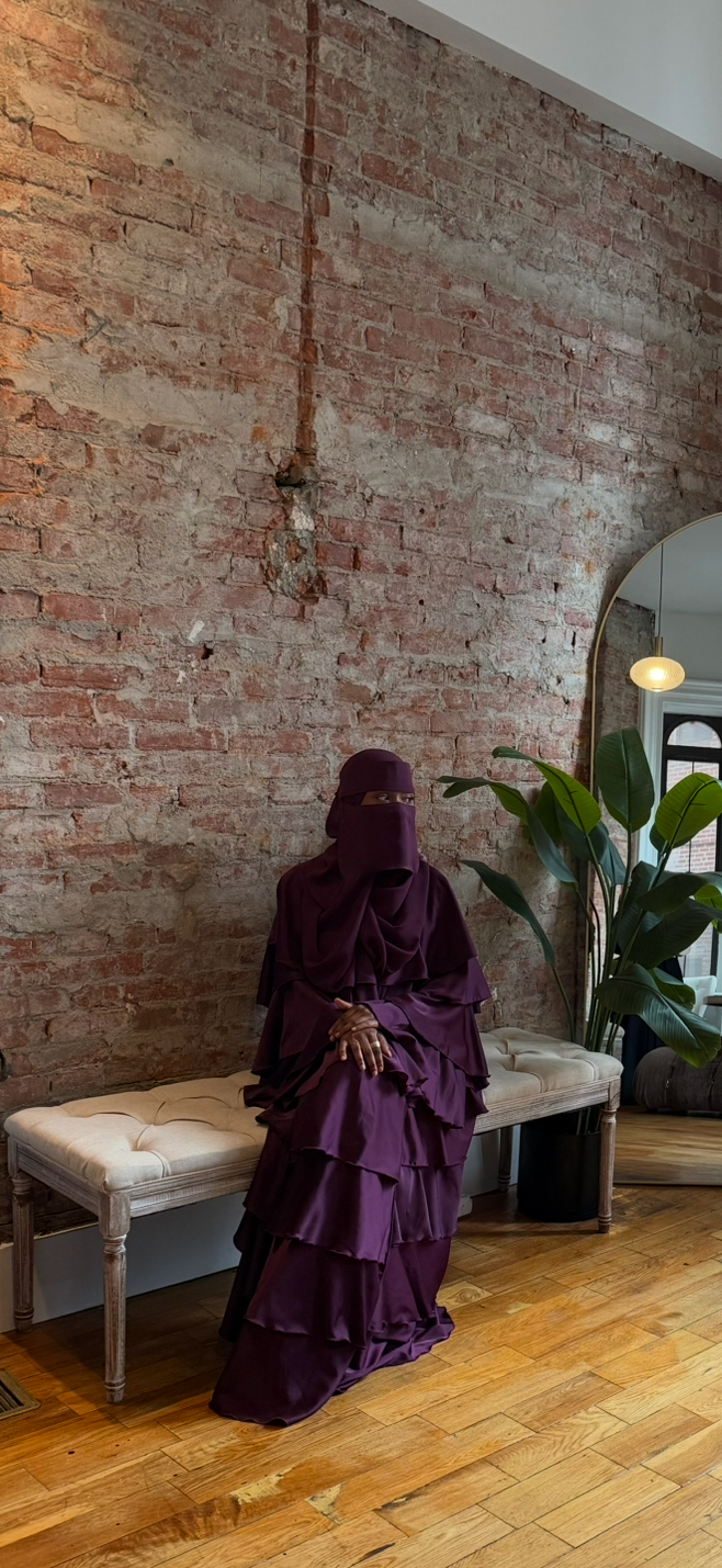 Plum Nasifa Abaya